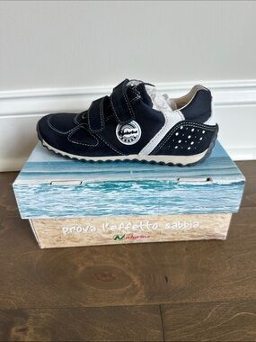 NEW Naturino Navy Sneakers, Size 29 (12) Little Kids.